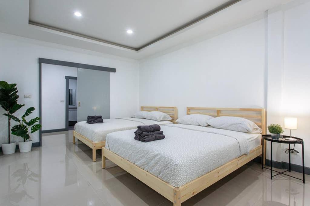 P4 Silom Large 2Beds Full Kitchen Wifi 4-6Pax Apartment Bangkok Ngoại thất bức ảnh