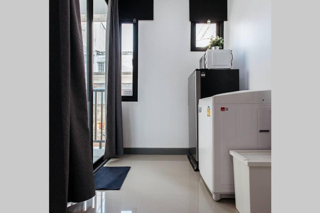 P4 Silom Large 2Beds Full Kitchen Wifi 4-6Pax Apartment Bangkok Ngoại thất bức ảnh
