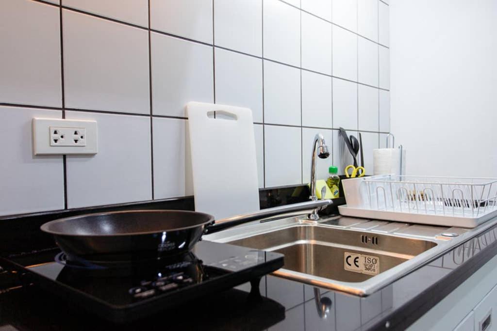 P4 Silom Large 2Beds Full Kitchen Wifi 4-6Pax Apartment Bangkok Ngoại thất bức ảnh